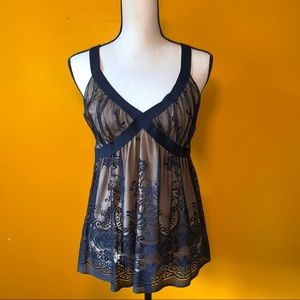 Sleeveless, Max Studio top, lace and fully lined. Sz.L